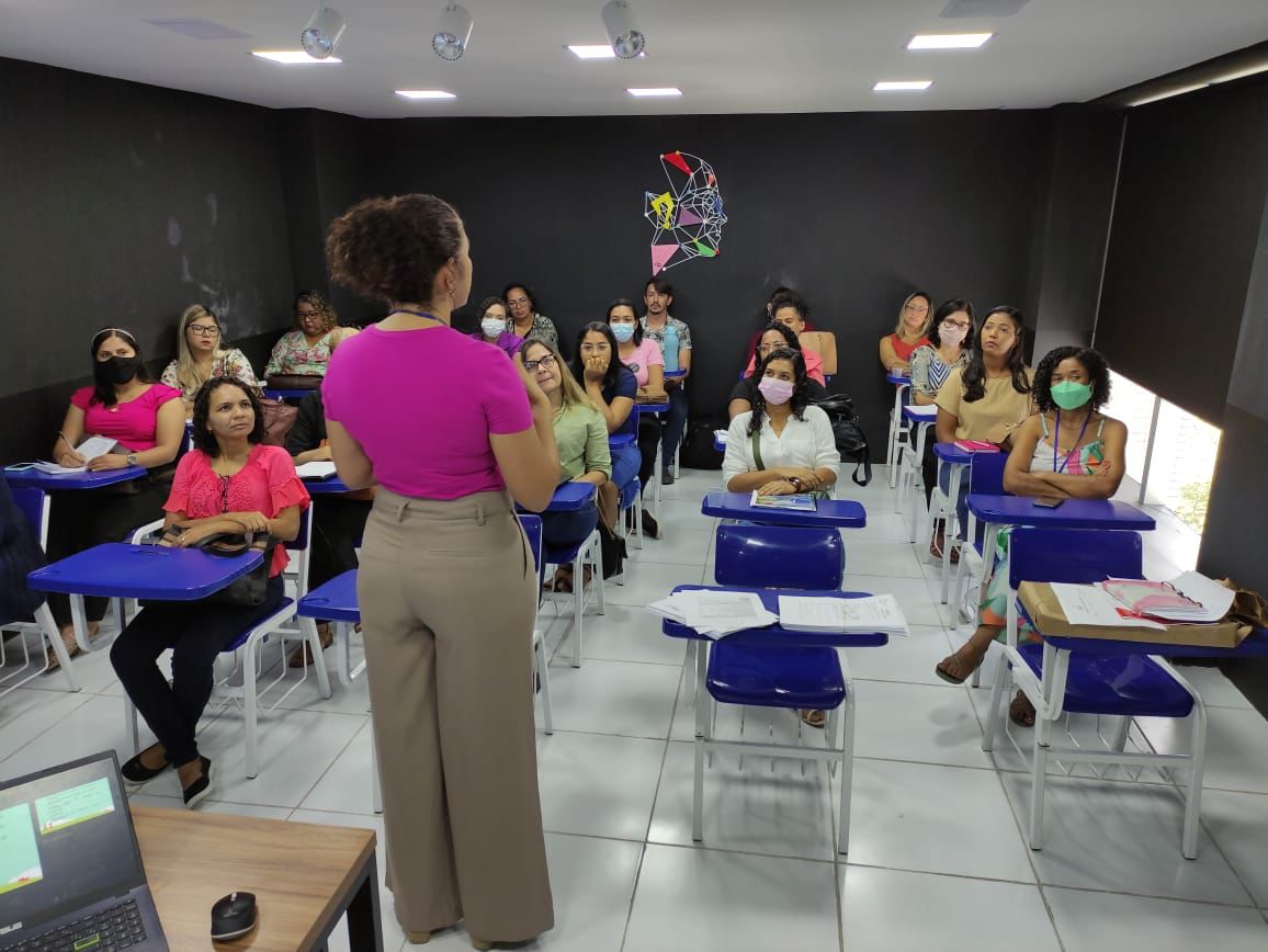 IEMJE inicia formação dos oficineiros do Projeto “Ler Mais”