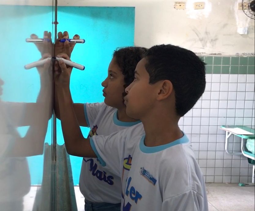 Fruto da parceria com o IEMJE, índices do SAEPE apontam melhoria na qualidade de ensino do Cabo de Santo Agostinho (PE).